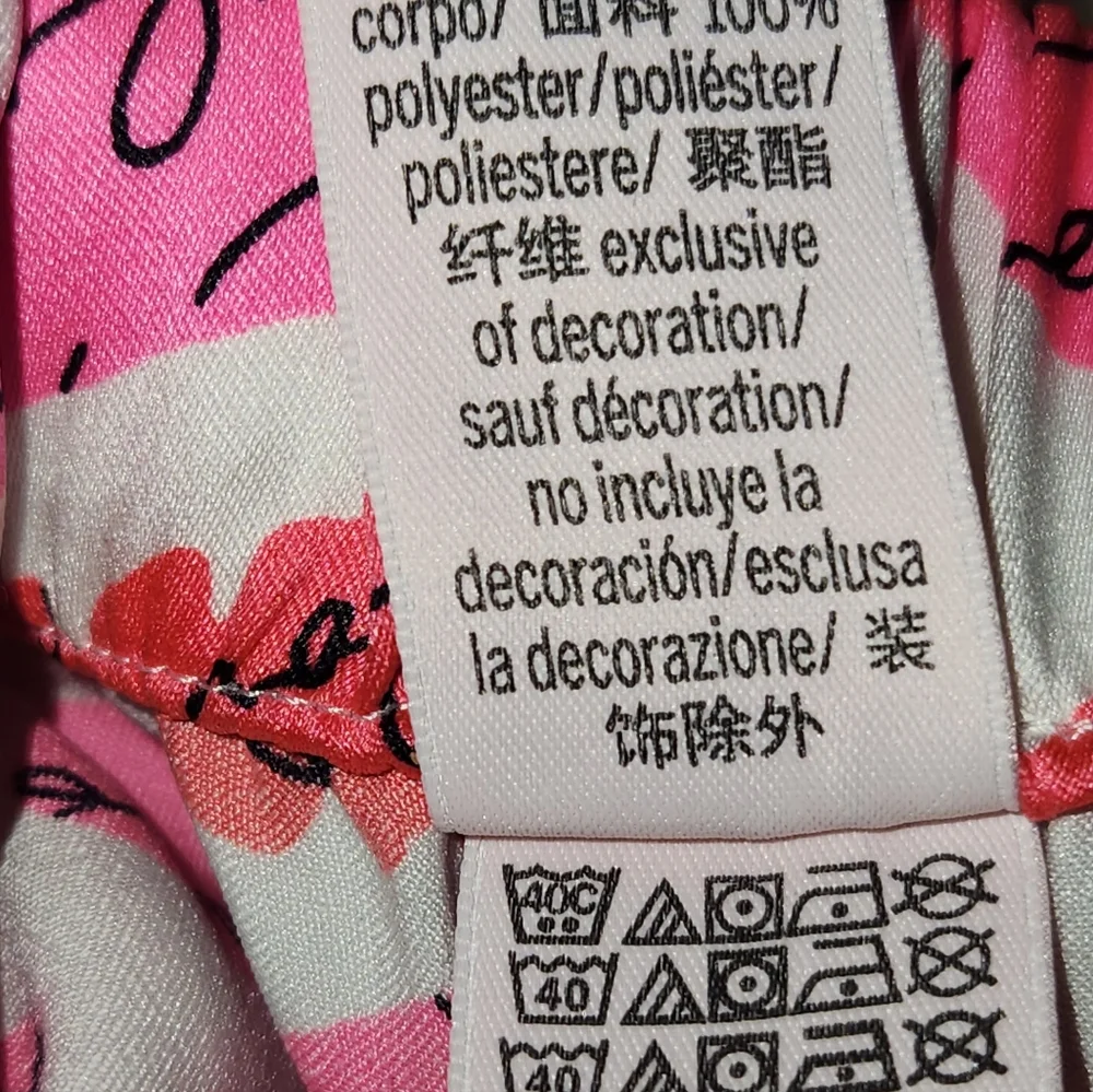 Victoria’s Secret Satin Kiss Print Pajama Shorts - Love Script Size XL